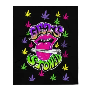 420 Gets Stoned Throw Blanket - Leaves