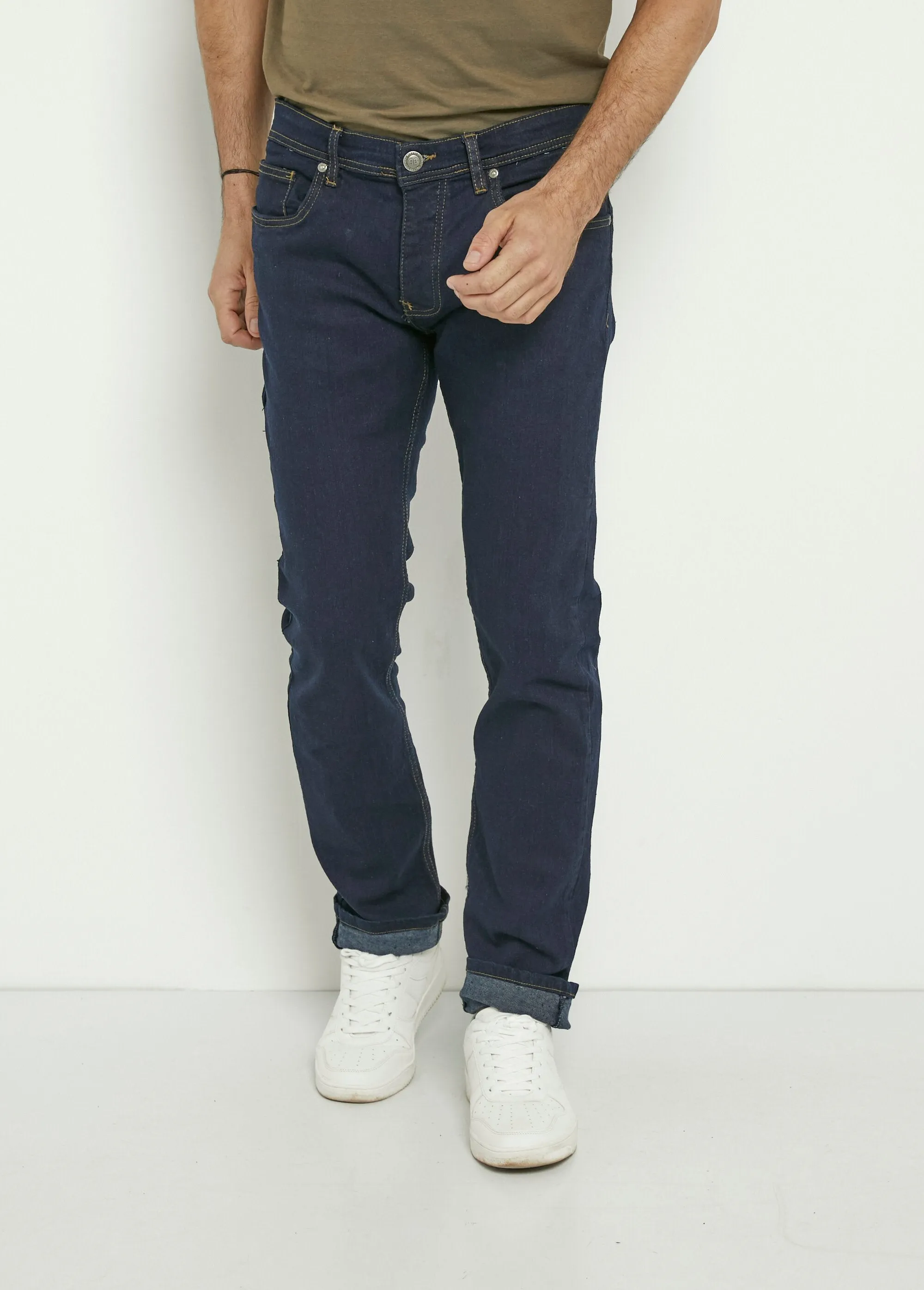 5-pocket straight-cut, stretchy jeans