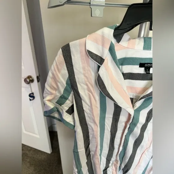 ALFANI Intimates White Striped Short Sleeve &amp; Shirts Pajama Set Size Med…