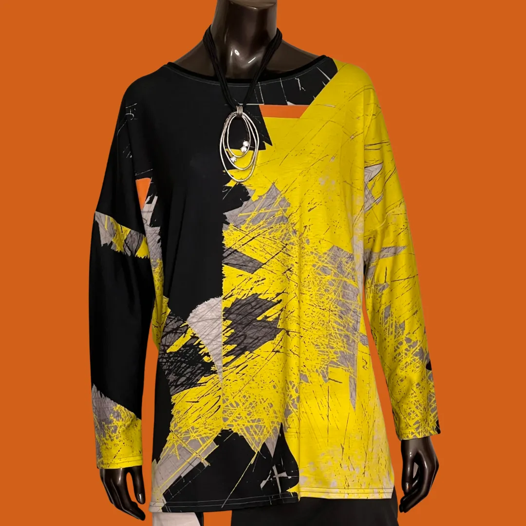 Andrea Geer Oversized Tee - Yellow Lines