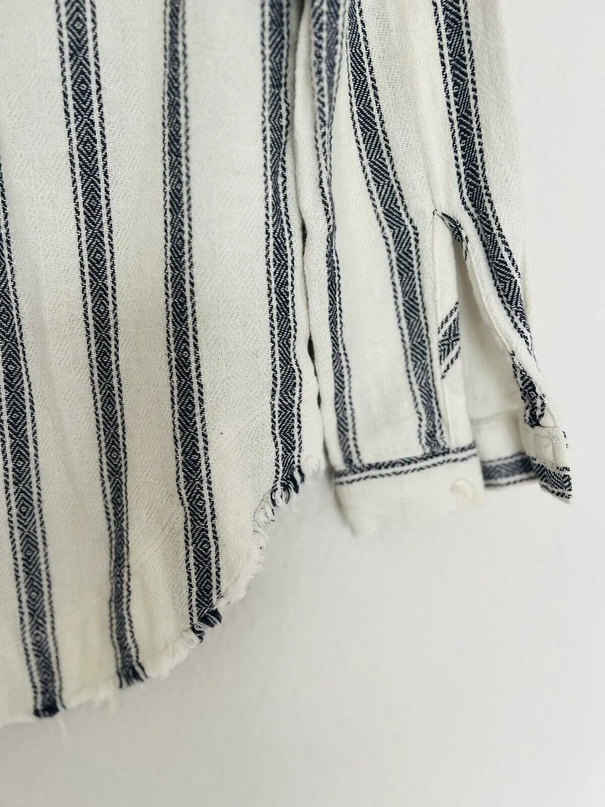 ANTHROPOLOGIE Cloth & Stone Woven Striped Button Up Shirt Sz S Long Sleeve