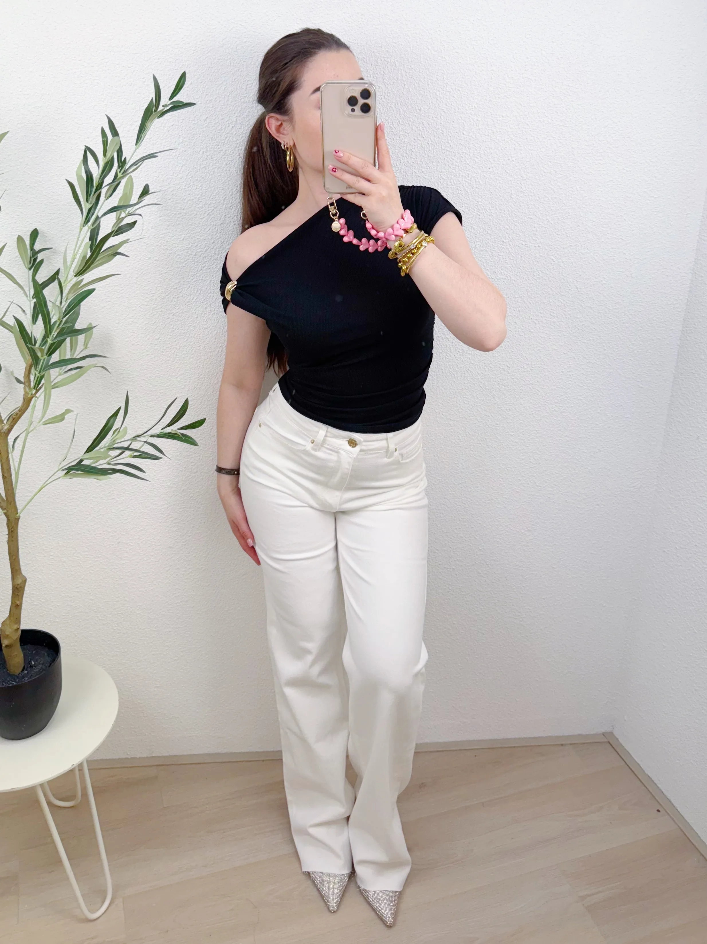 BASIC OFF-SHOULDER TOP | ZWART