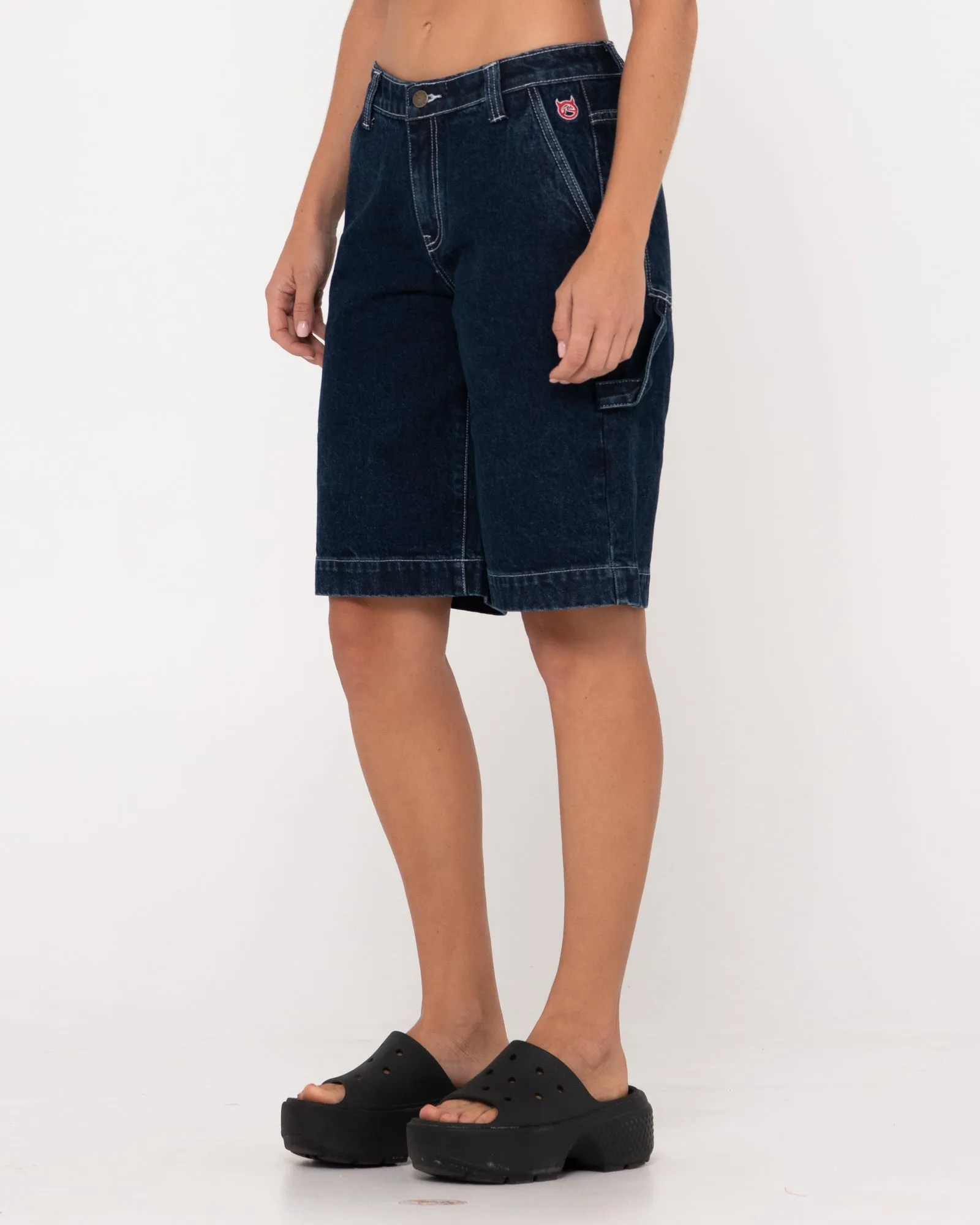 Billie Low Rise Carpenter Jort