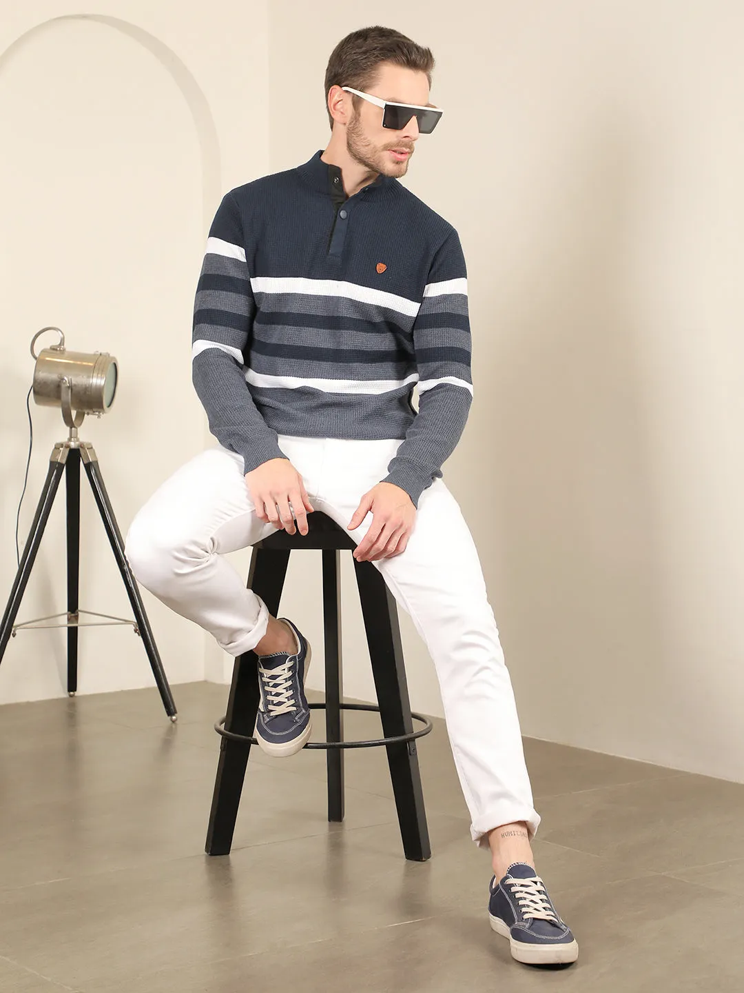 COBB NAVY BLUE STRIPED ROUND NECK HALF-BUTTON SWEATER