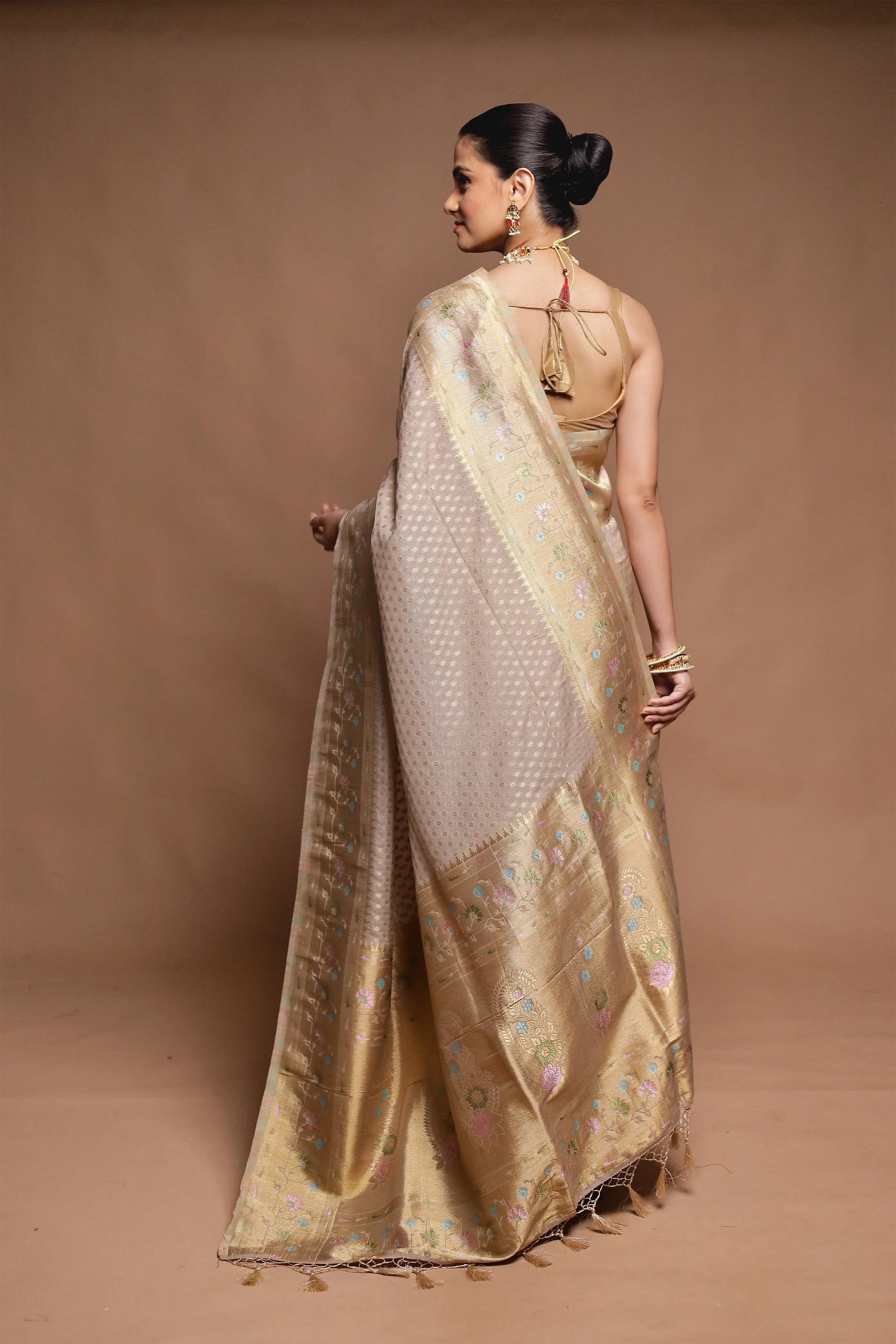 Cream Dupion Silk Saree With Blouse Piece