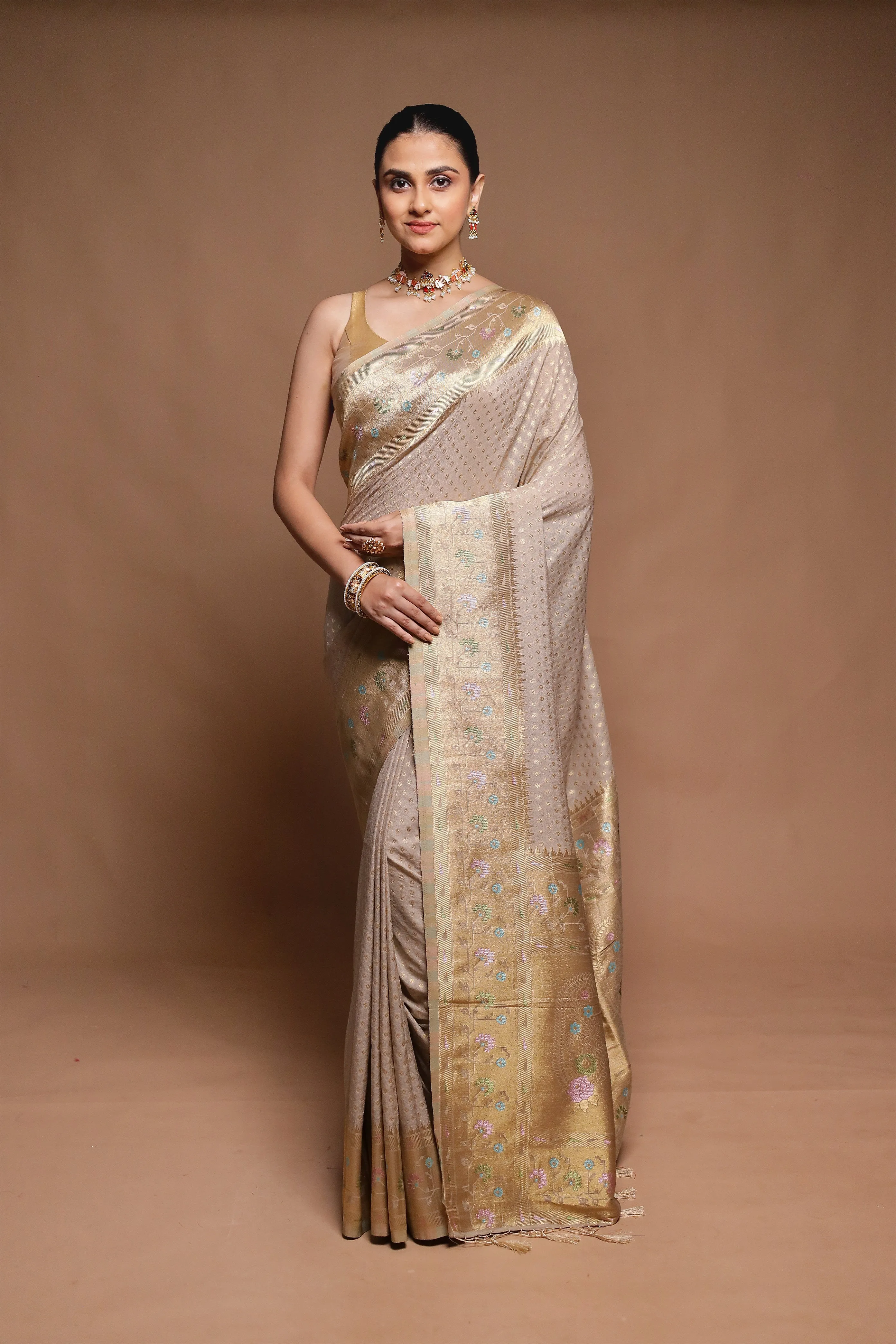 Cream Dupion Silk Saree With Blouse Piece
