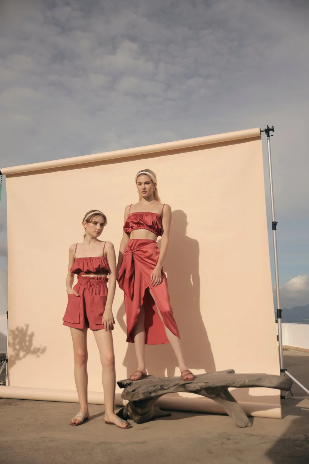 CRETE SET Two Piece Paperbag Trouser Shorts with Front Pockets and Gathered Crop Top (Rust Linen)