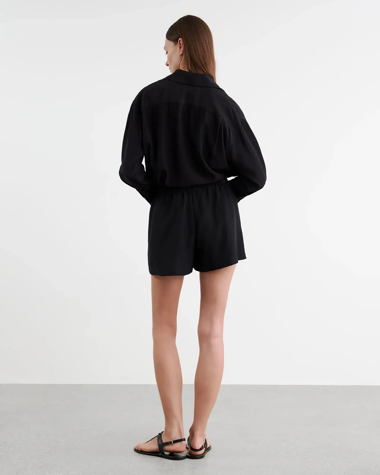 Frances Silk Short in Black