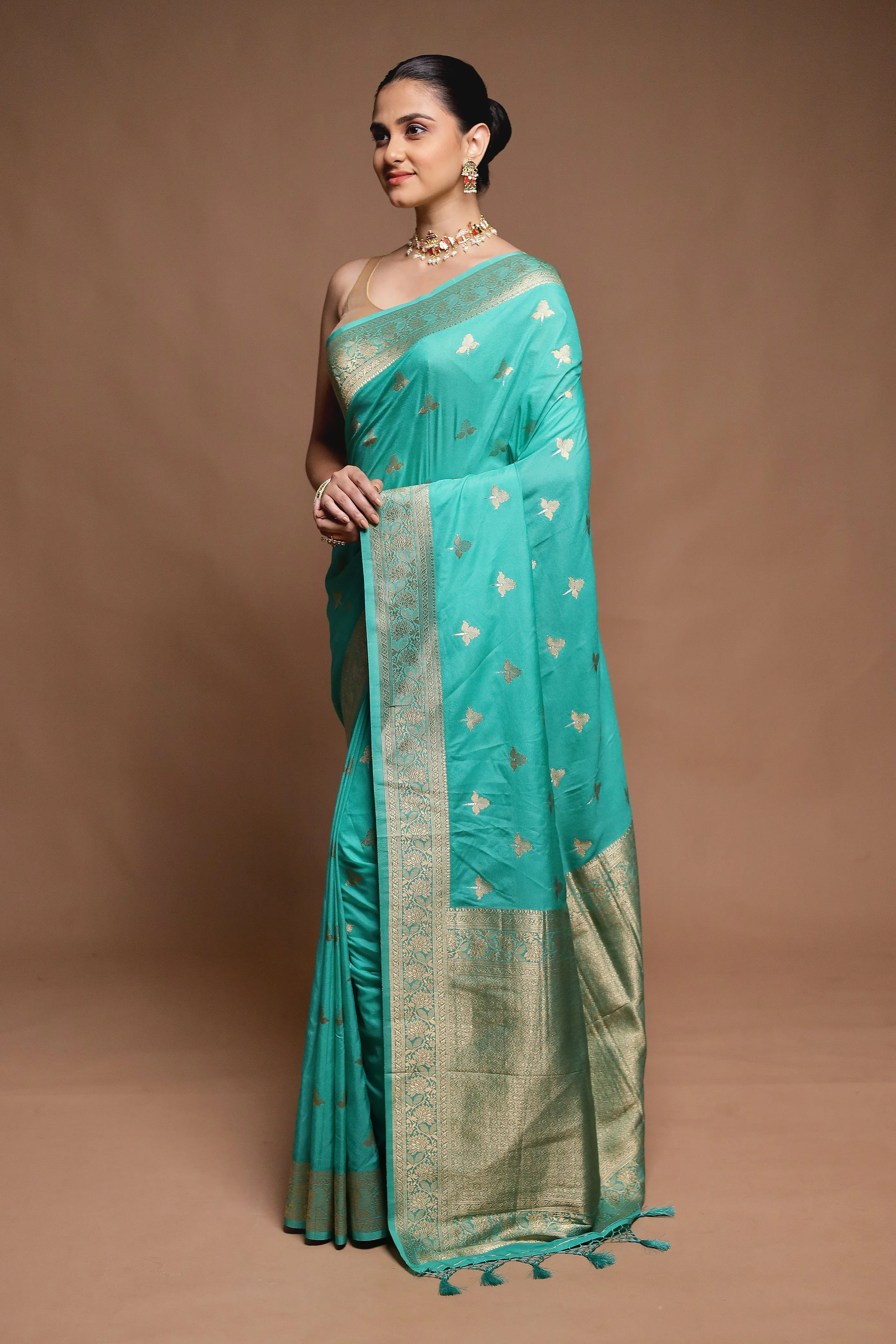 Green Dupion Silk Saree With Blouse Piece