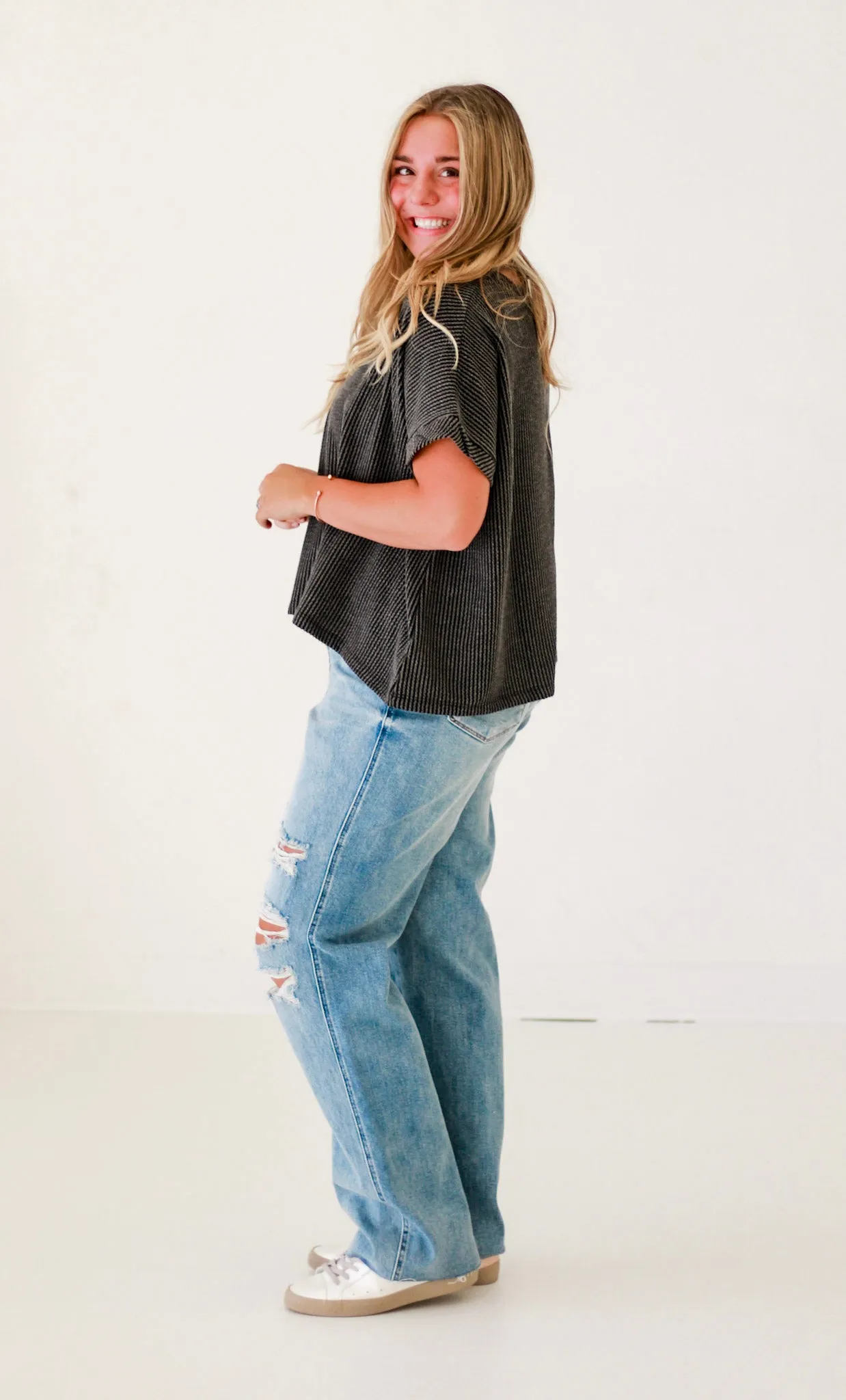Happy Here Ribbed Top in Charcoal