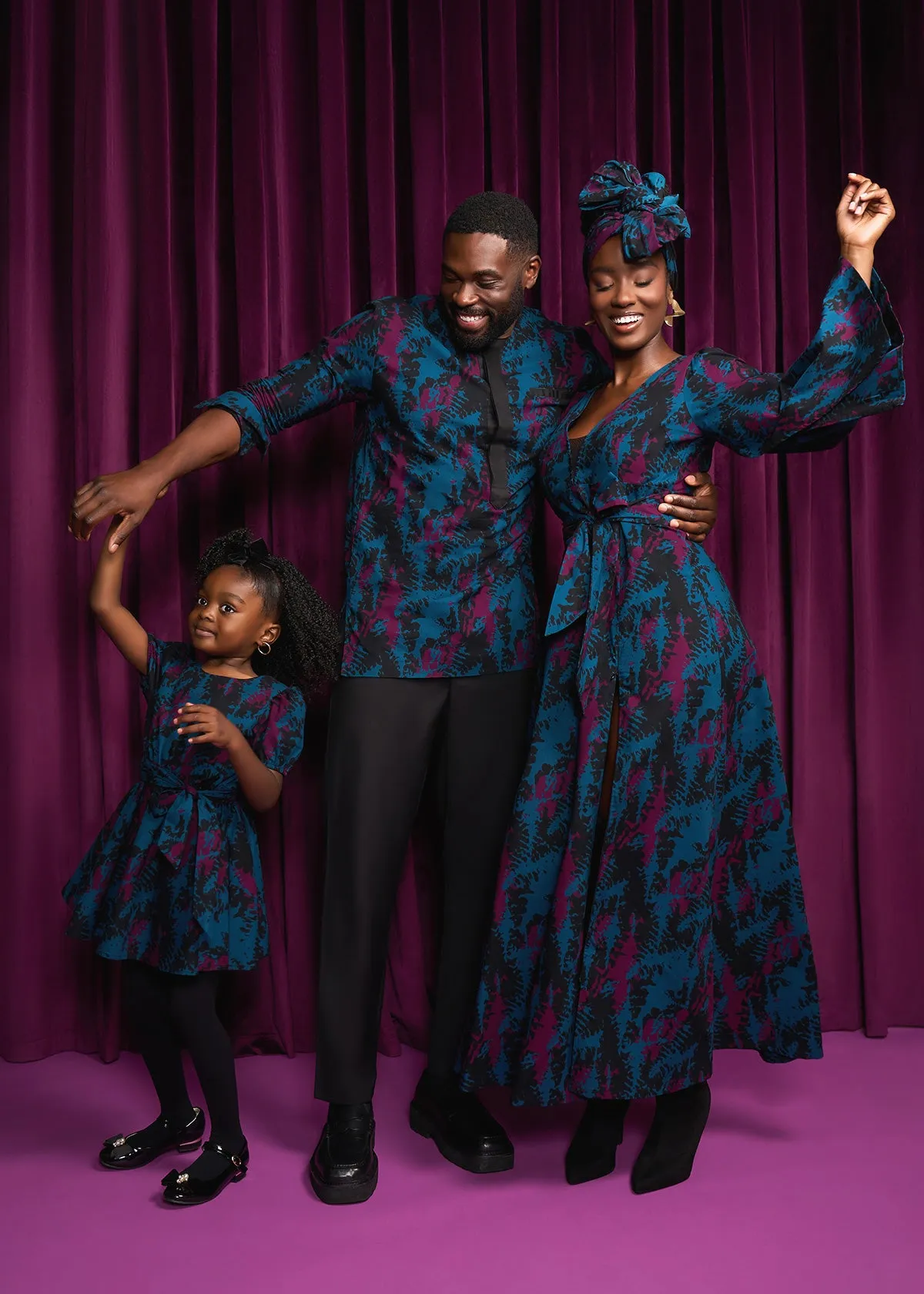 Ibrahim Men's African Print Traditional Top (Midnight Teal Adire)