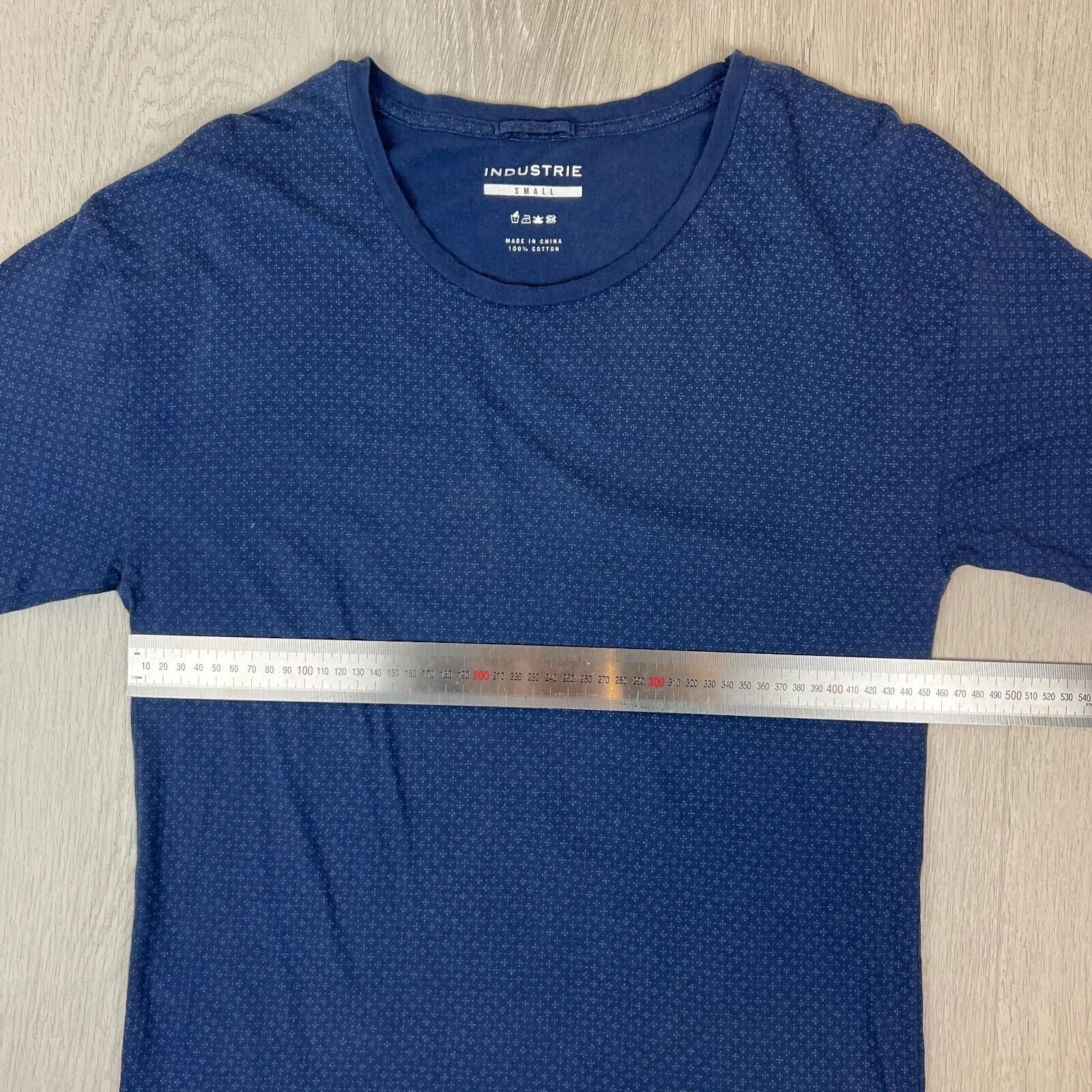 Industrie Mens Short Sleeve T-Shirts Size Small (2 T-Shirts)