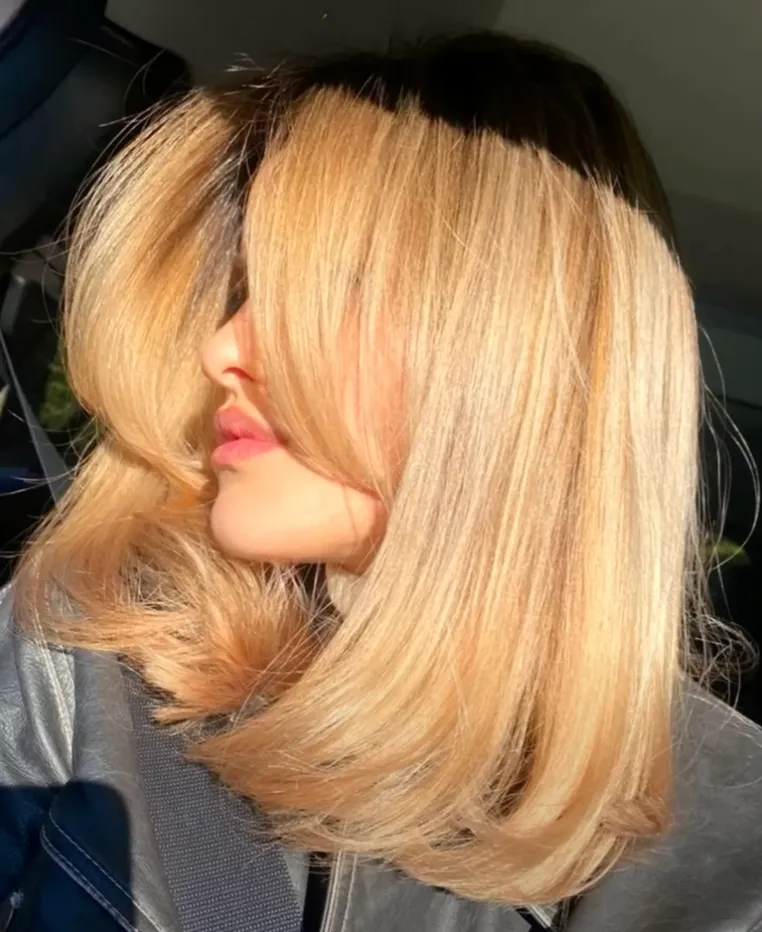 Italian Bob | Lace Front Luxury Synthetic Wig | 12" Inch | Invisible Layer Collection