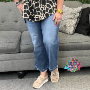Judy Blue Wide Leg Crop