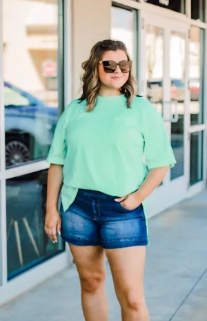 Keep It in Your Pocket Tee in Mint