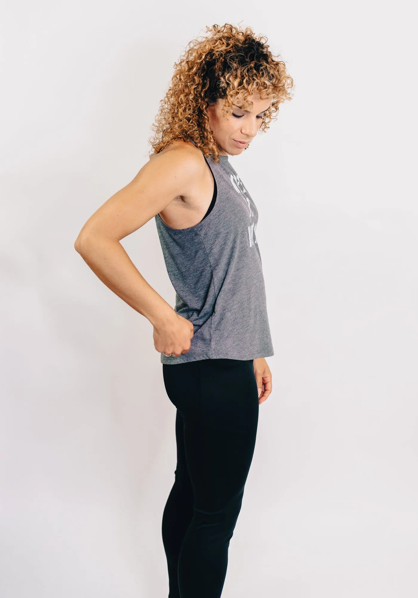 Keep it Movin' Graphic Muscle Tank – Heather Gray/White