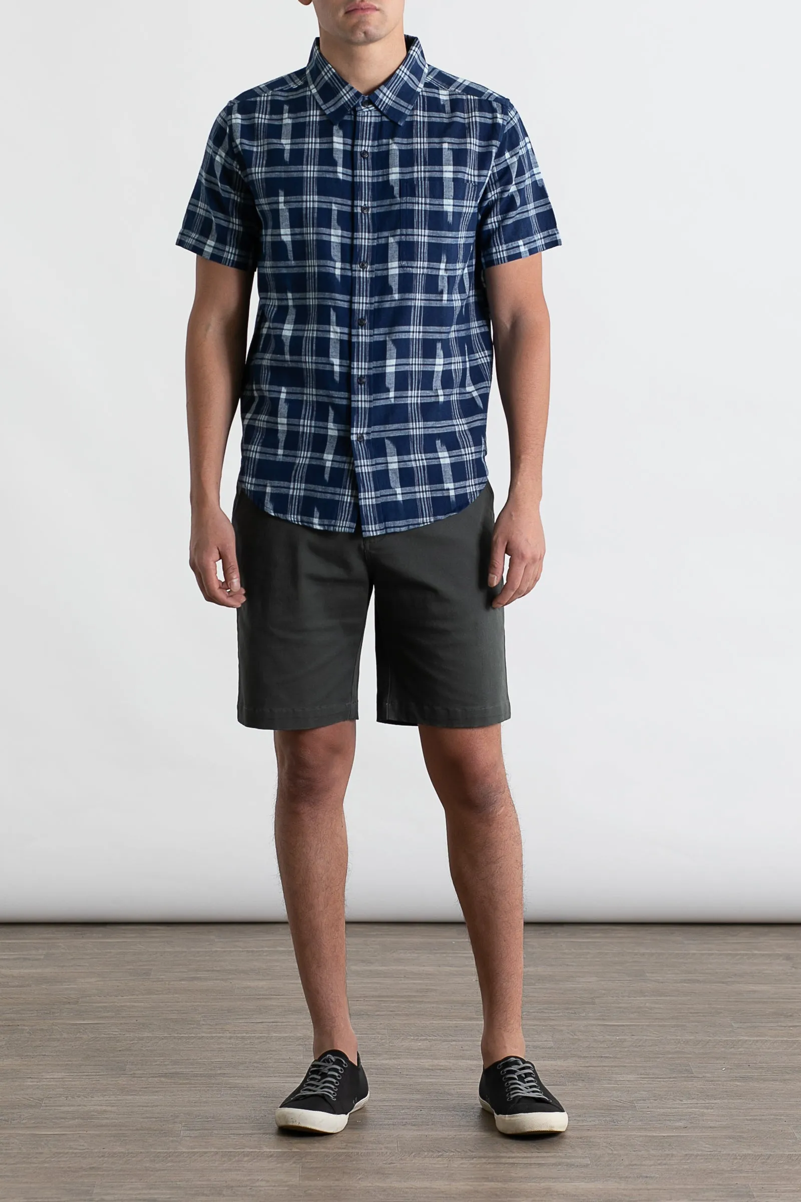 Leo Short / Dark Slate