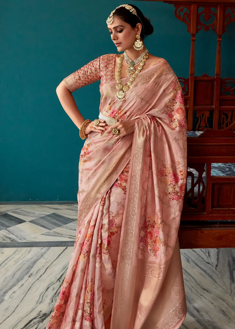 Lily Pink Woven Banarasi Silk Saree With Floral Print
