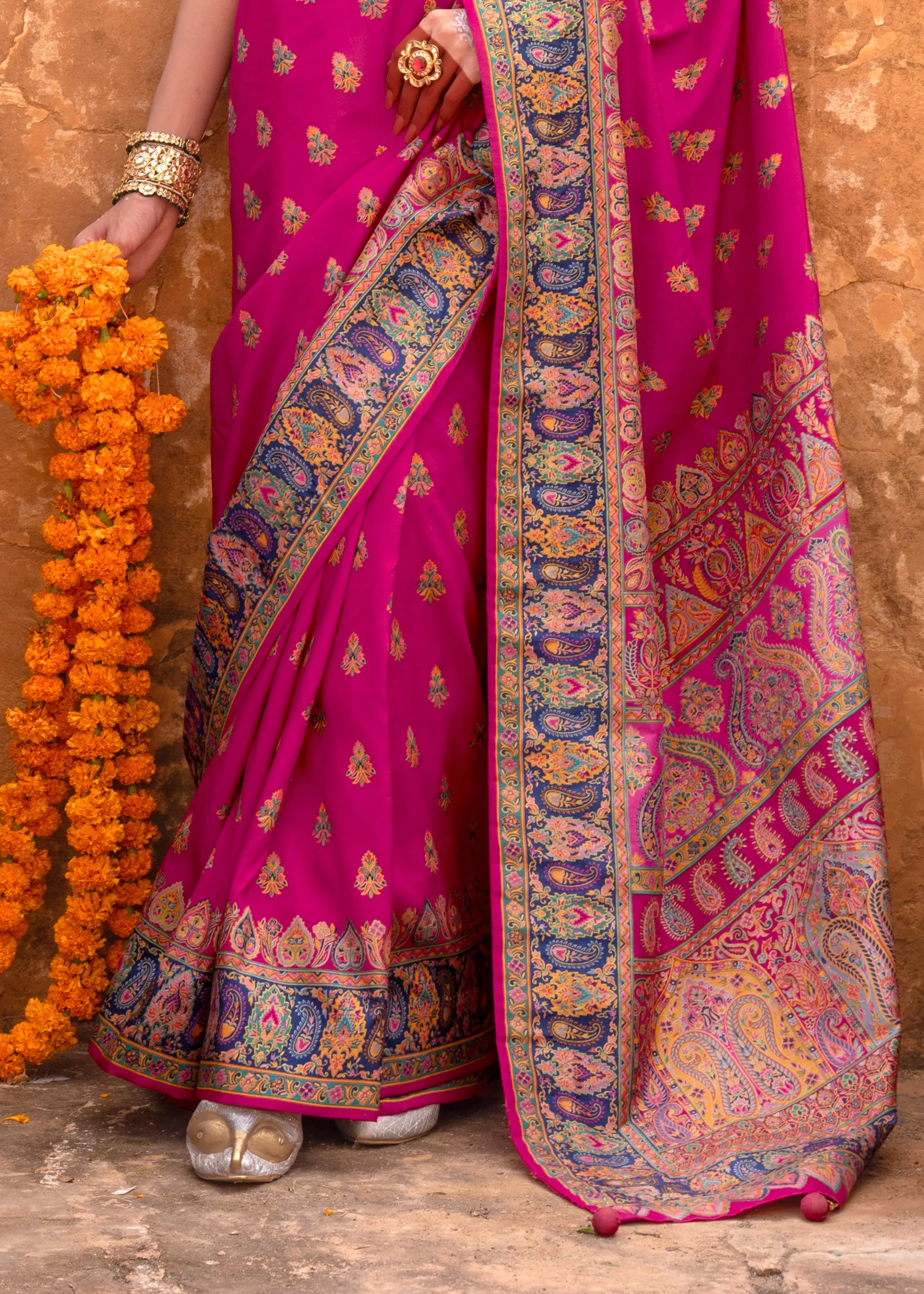 Magenta Pink Printed Kashmiri Jamewar Saree
