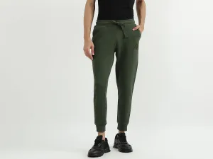 Men Solid Regular Fit Jogger