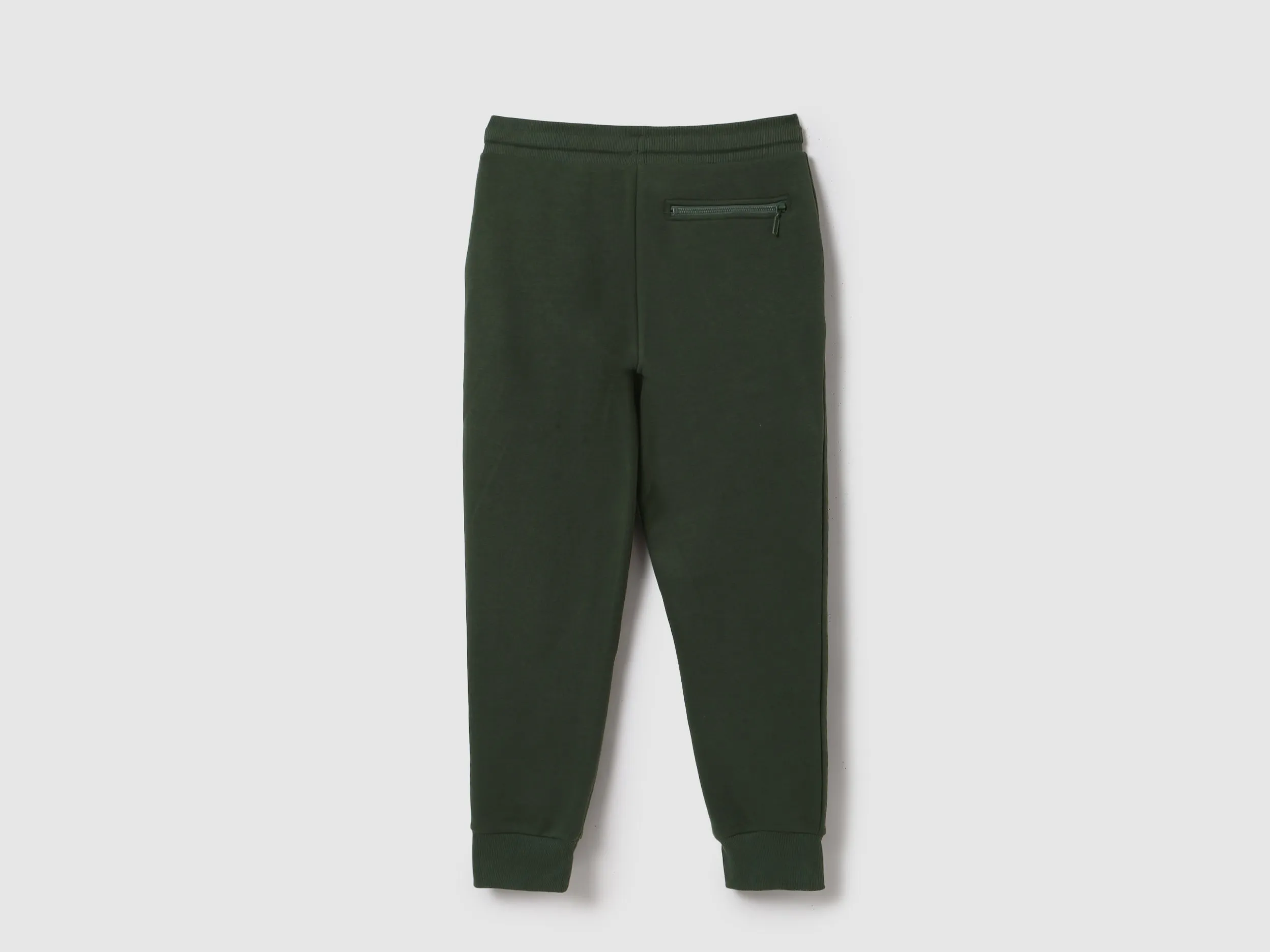 Men Solid Regular Fit Jogger