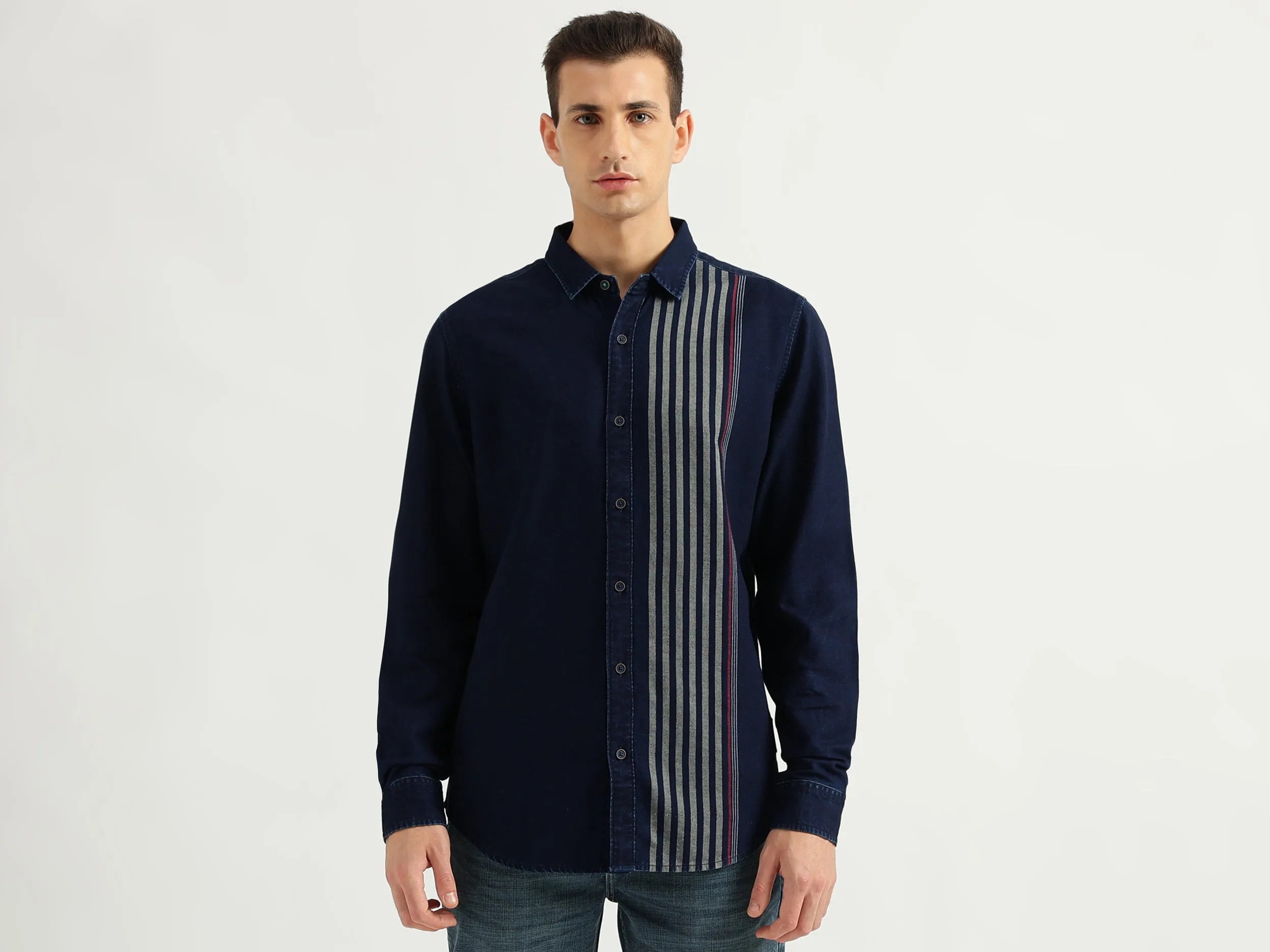 Men's Slim Fit Spread Collar Striped Shirts