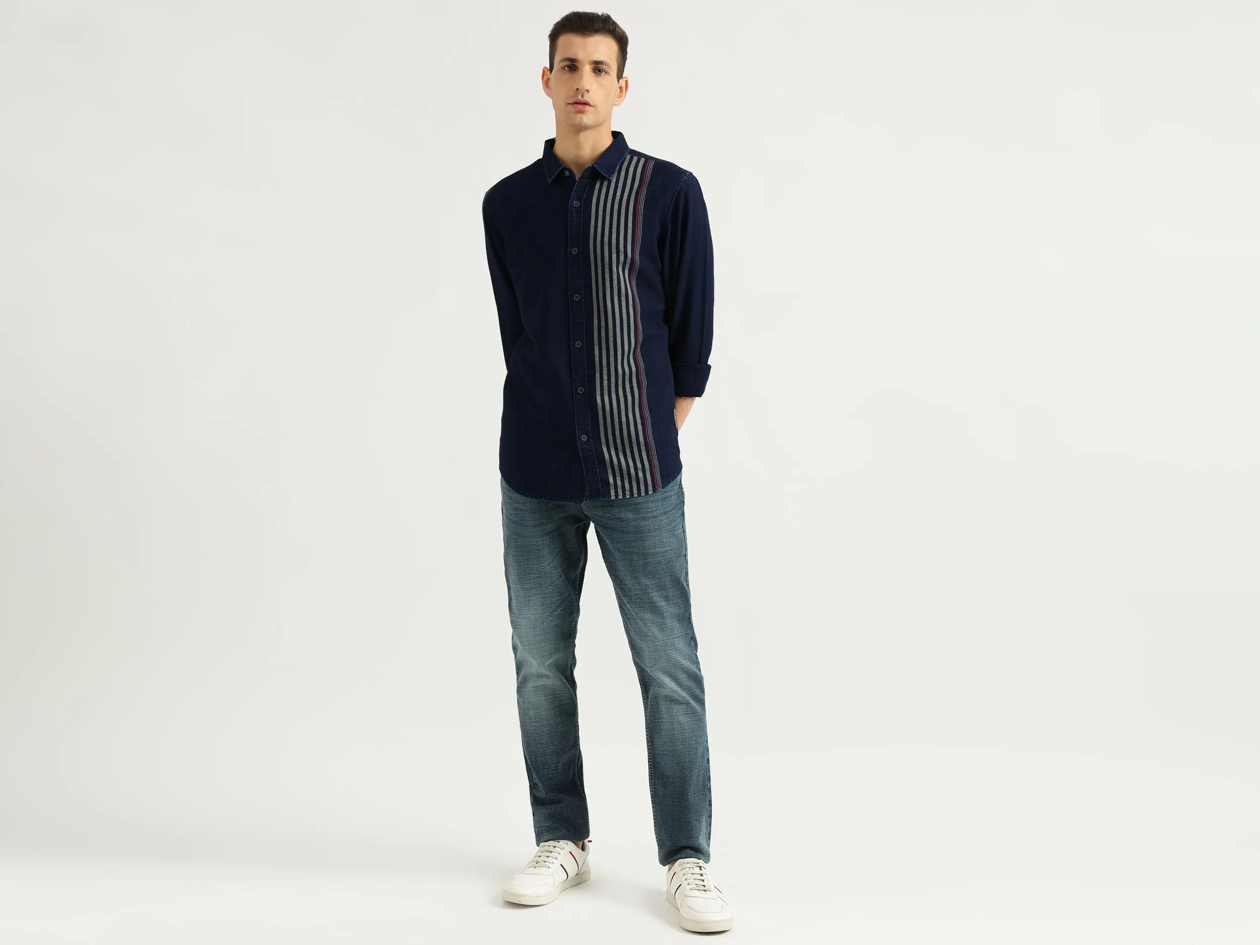 Men's Slim Fit Spread Collar Striped Shirts