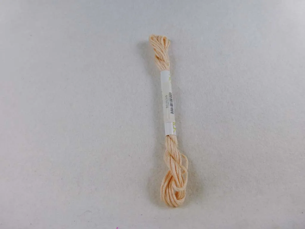 Needlepoint Inc 704 Soft Cream