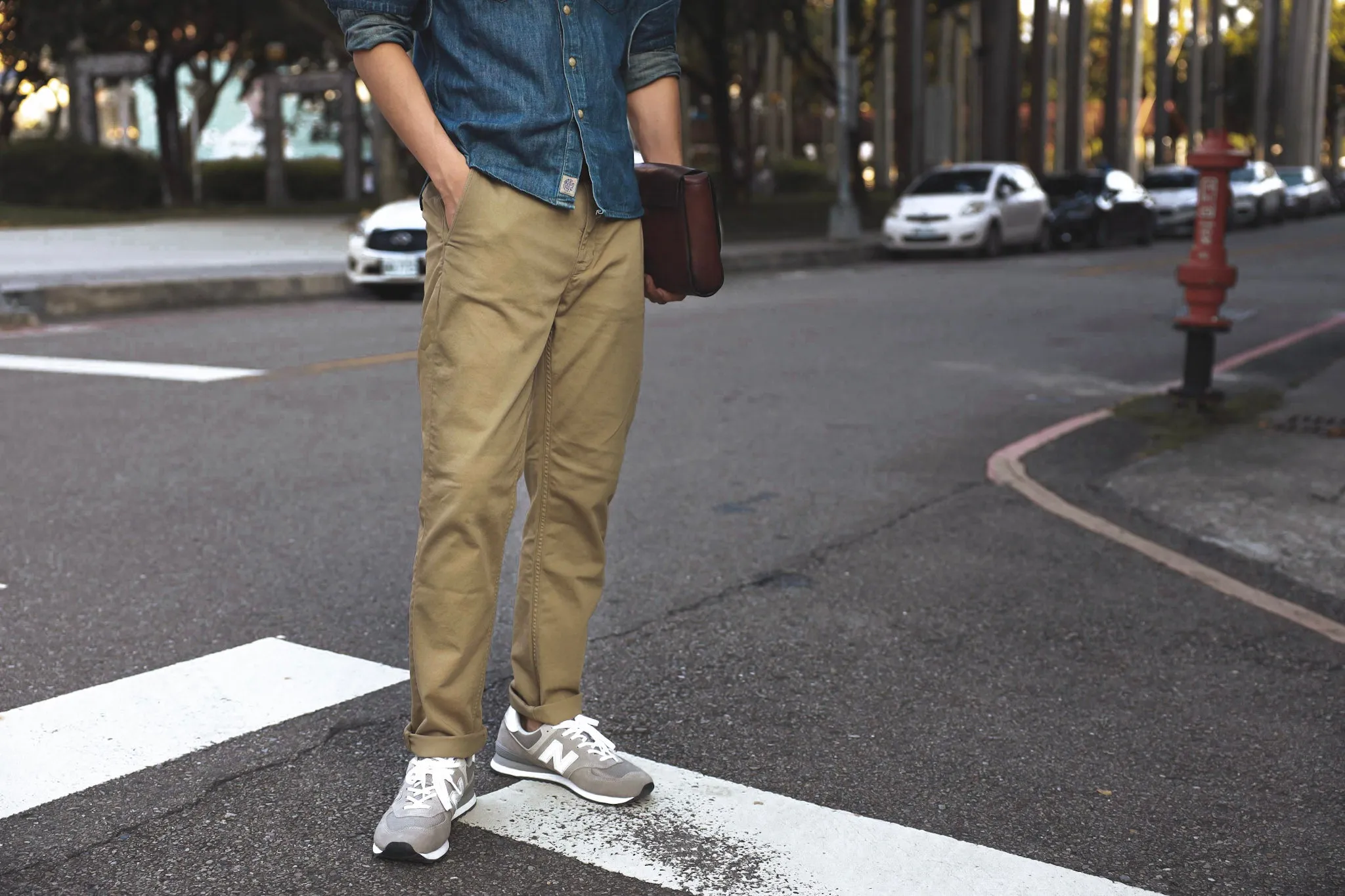 【Nudie Jeans】Easy Alvin Beige 微寬鬆錐形卡其褲卡其色