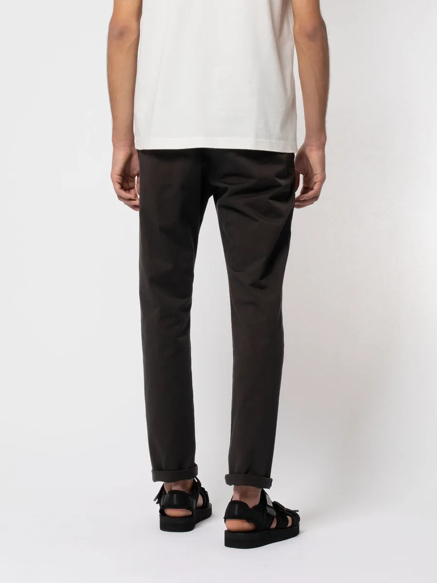 【Nudie Jeans】Easy Alvin Black 修身錐形斜紋彈性黑色休閒褲