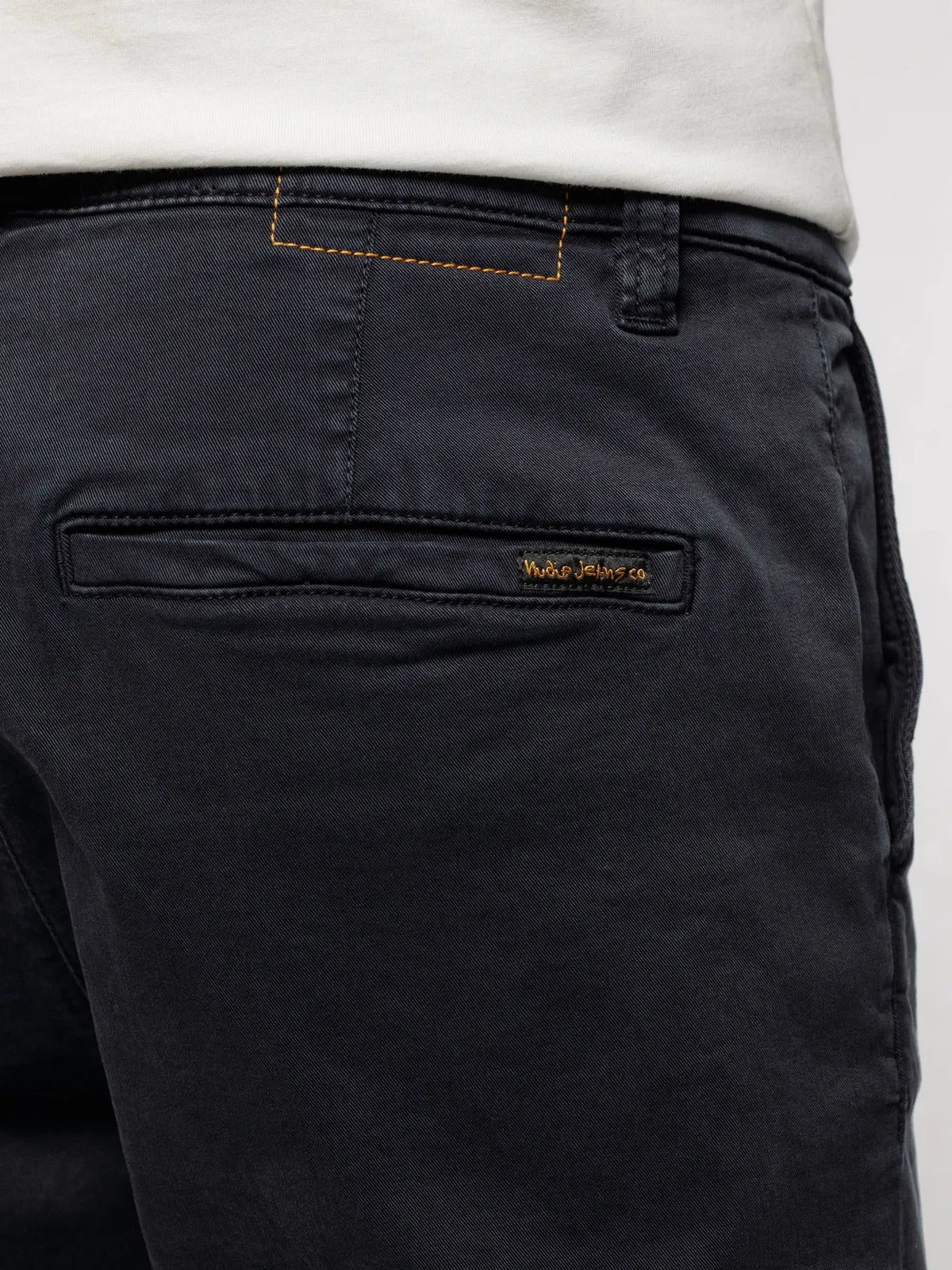 【Nudie Jeans】Easy Alvin Dark Midnight 微寬鬆版錐形卡其褲暗夜藍