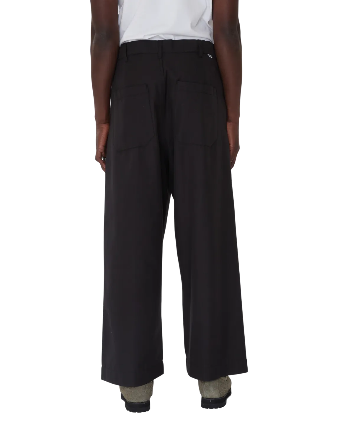 OLIVER PLEATED PANT