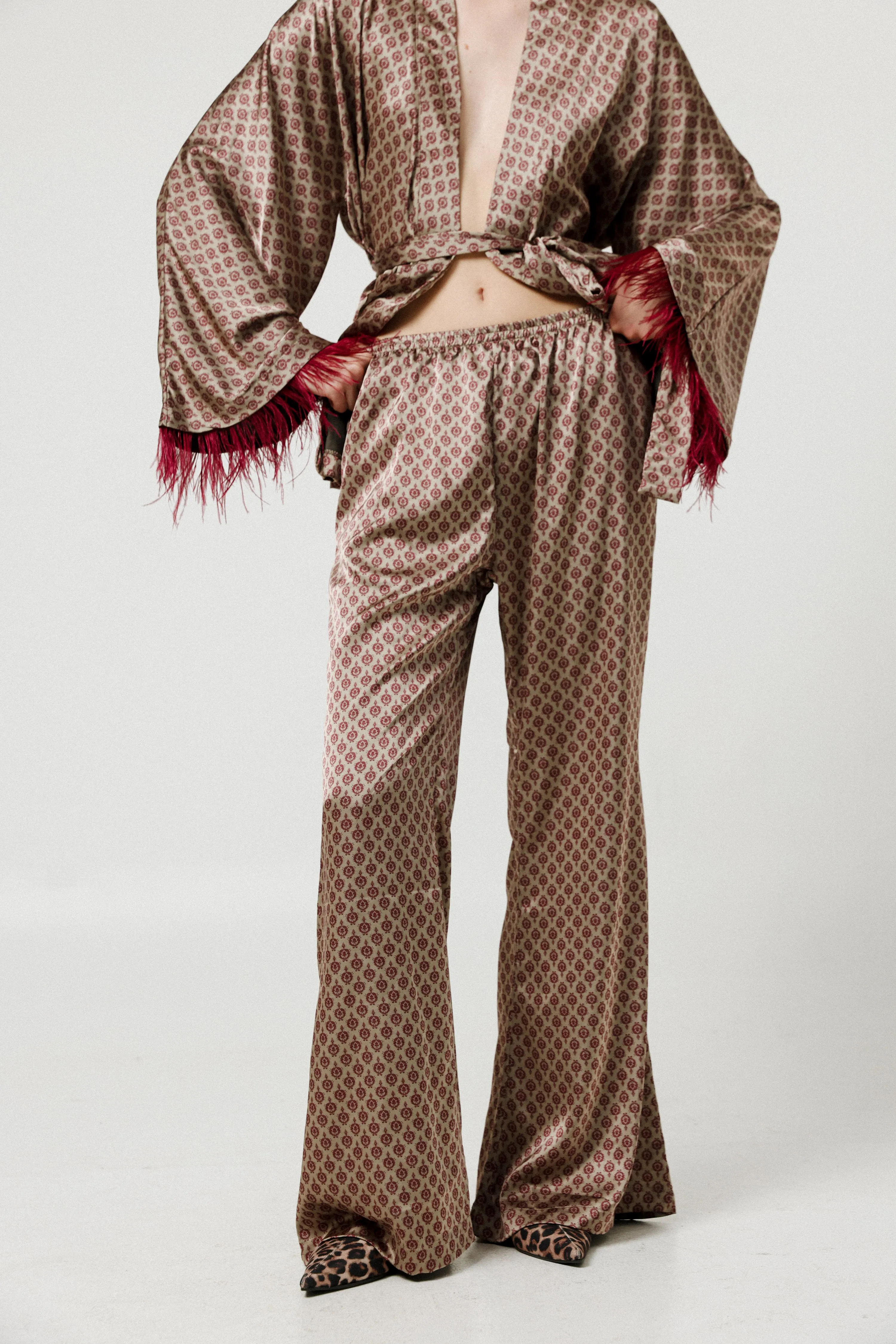 Peacock Champagne Bottoms