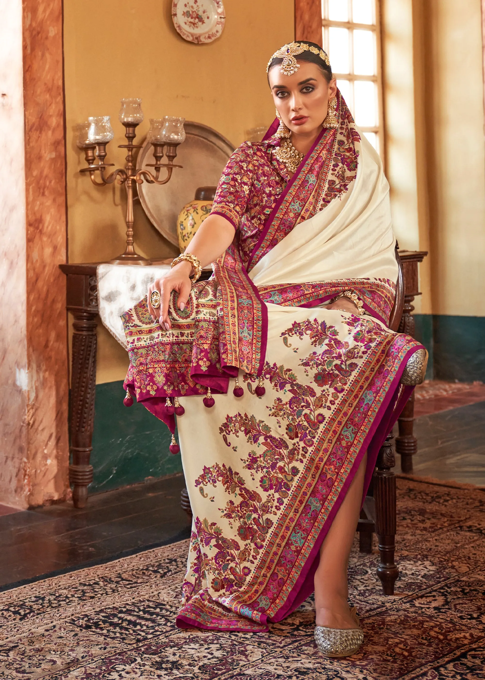 Pristine White Printed Kashmiri Jamewar Saree