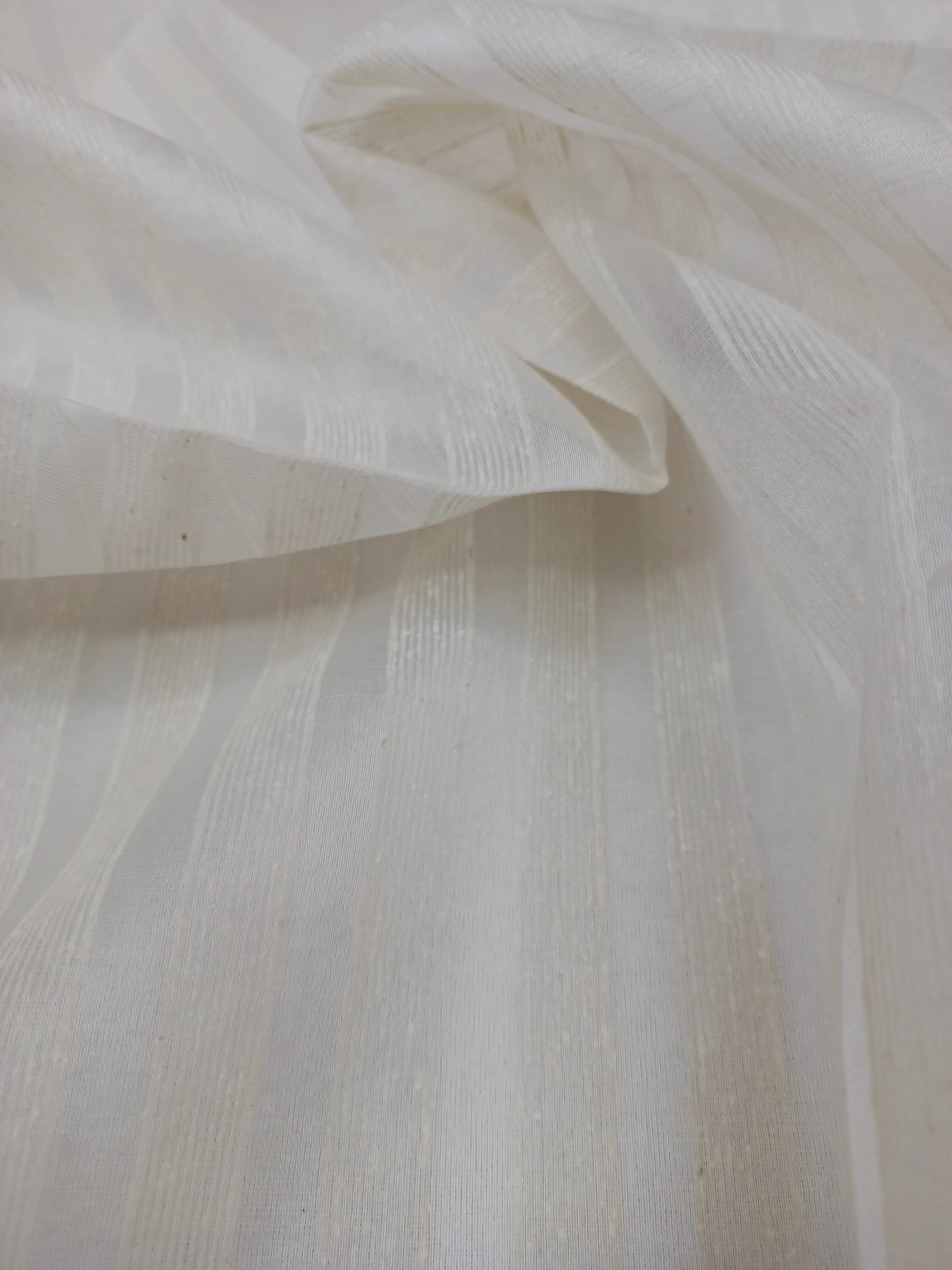 Pure Organza White Dyeable Fabric (40 grams)