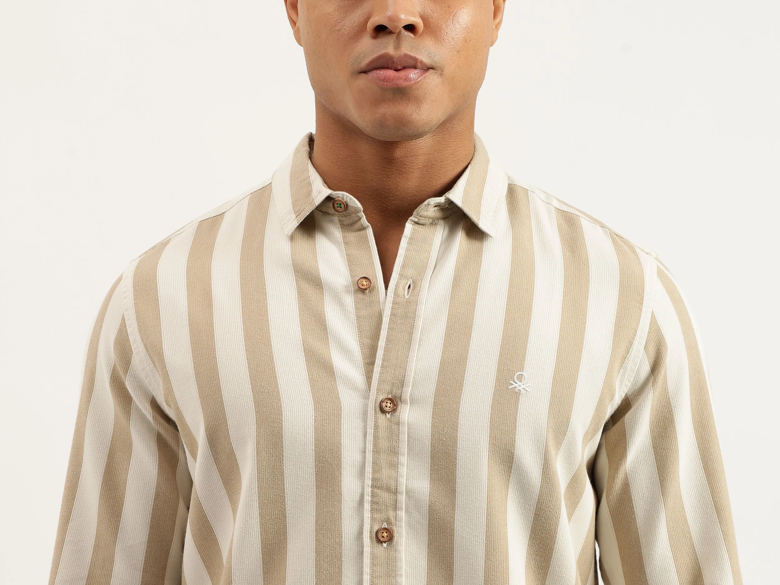 Regular Fit Spread Collar Striped Shirts