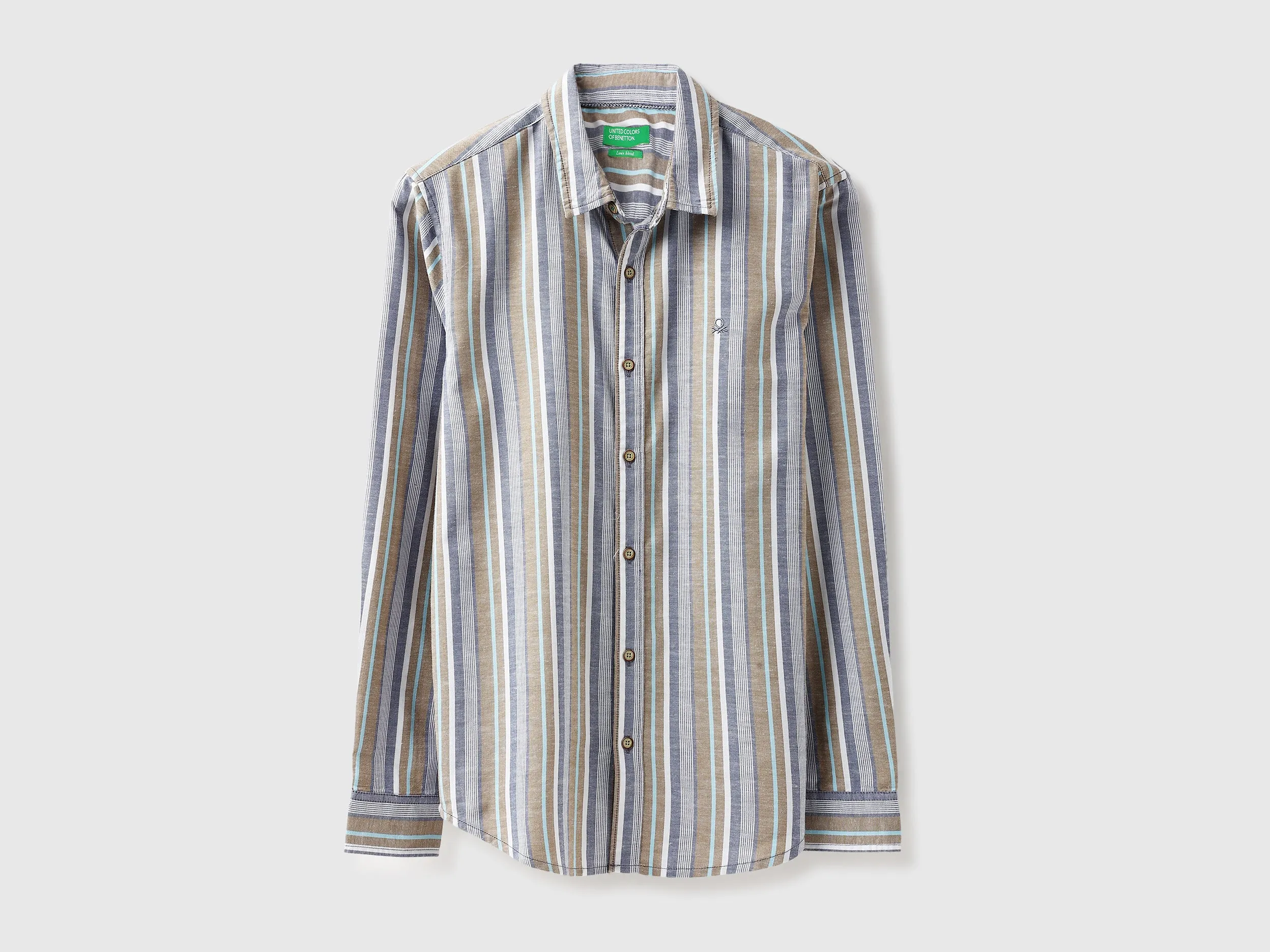 Regular Fit Spread Collar Vertical Stripes Shirt