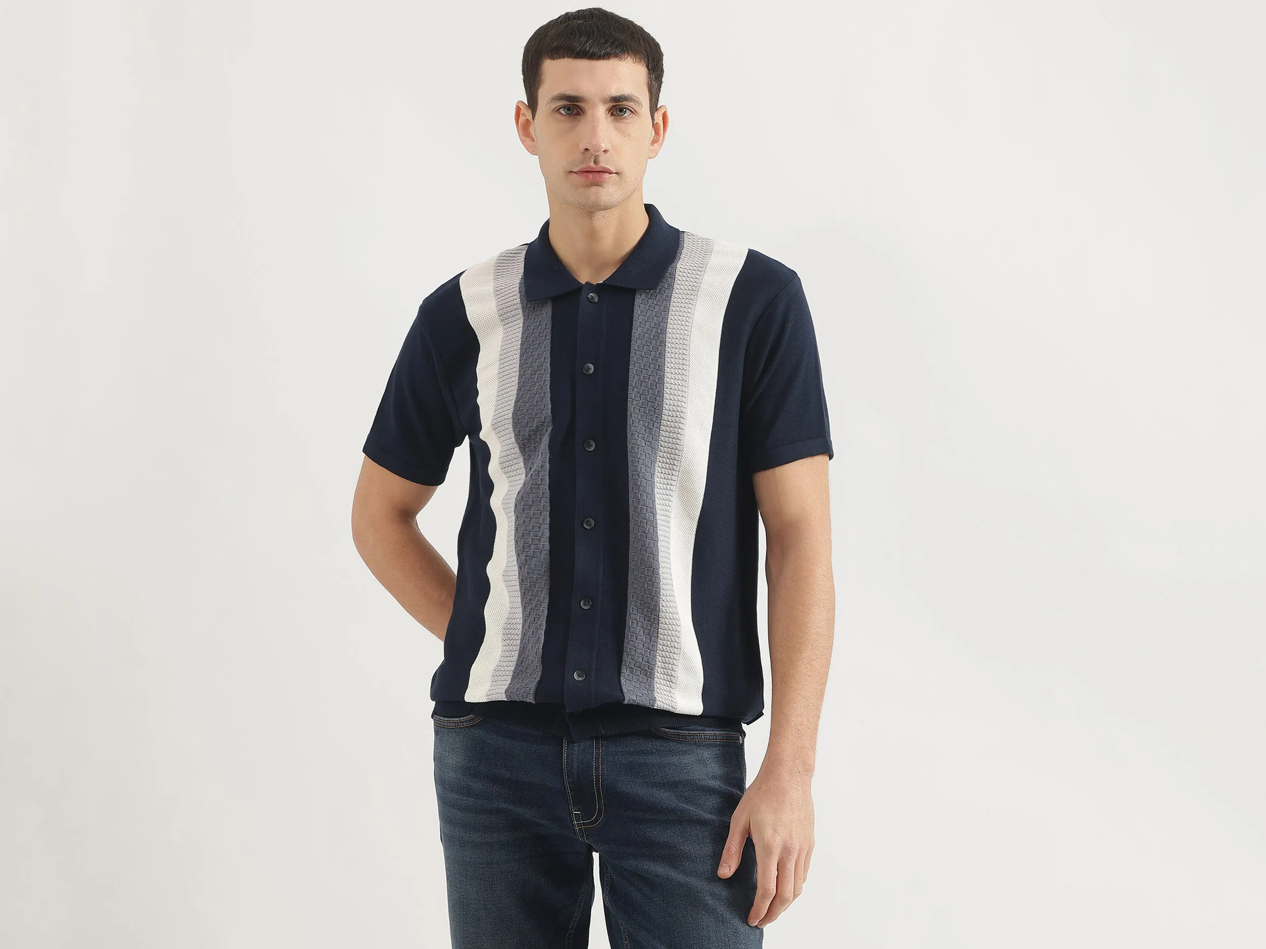 Relaxed Fit Spread Collar Striped Shirt