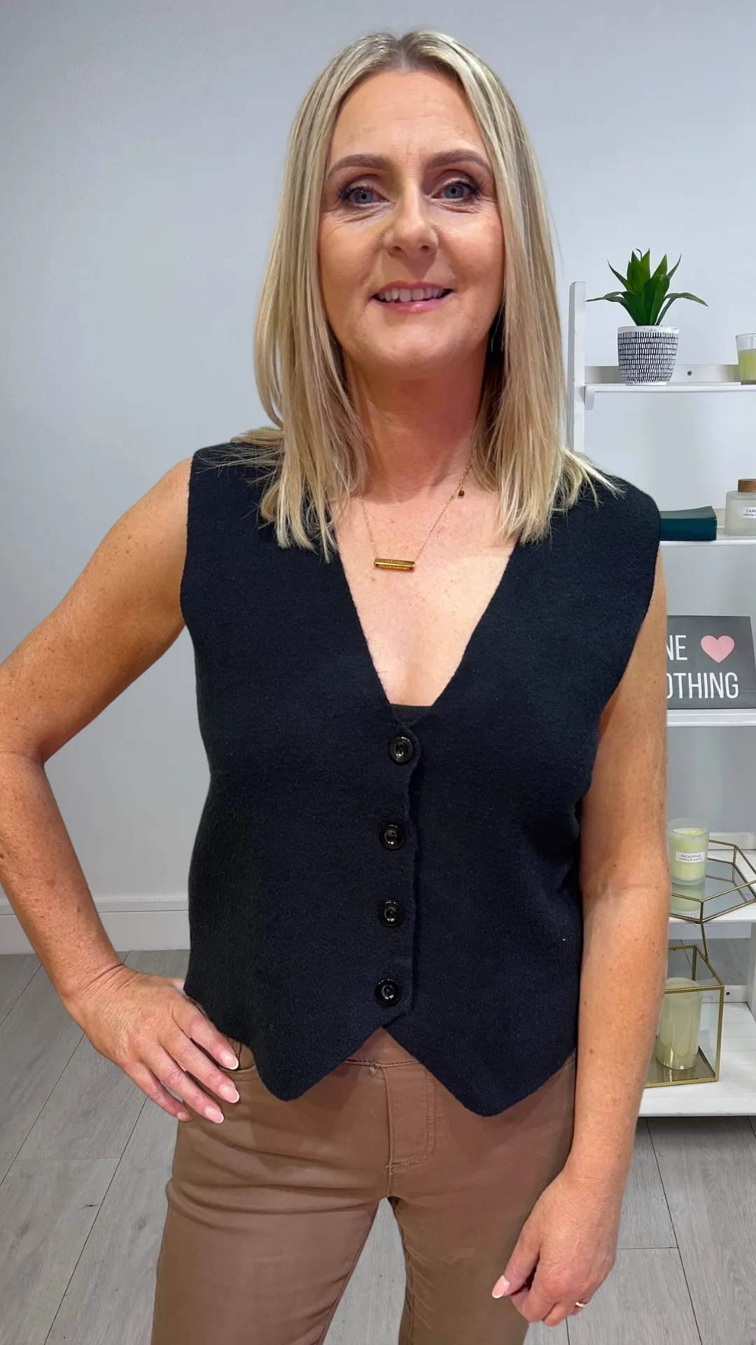 Roma - Super Soft Black Waistcoat