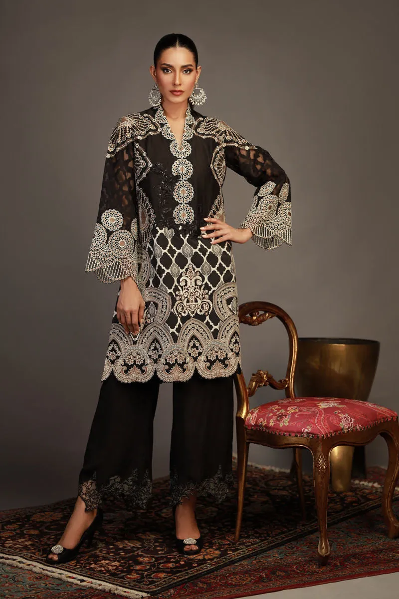 RV-05 - Royal Vogue by Shamaeel Ansari