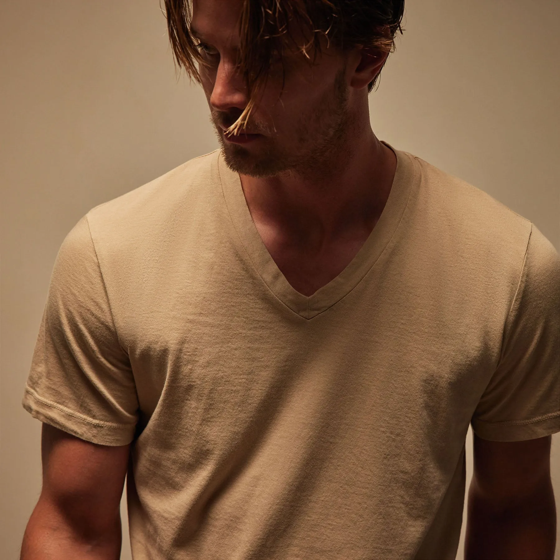 Short Sleeve V Neck - Sand Dune Pigment