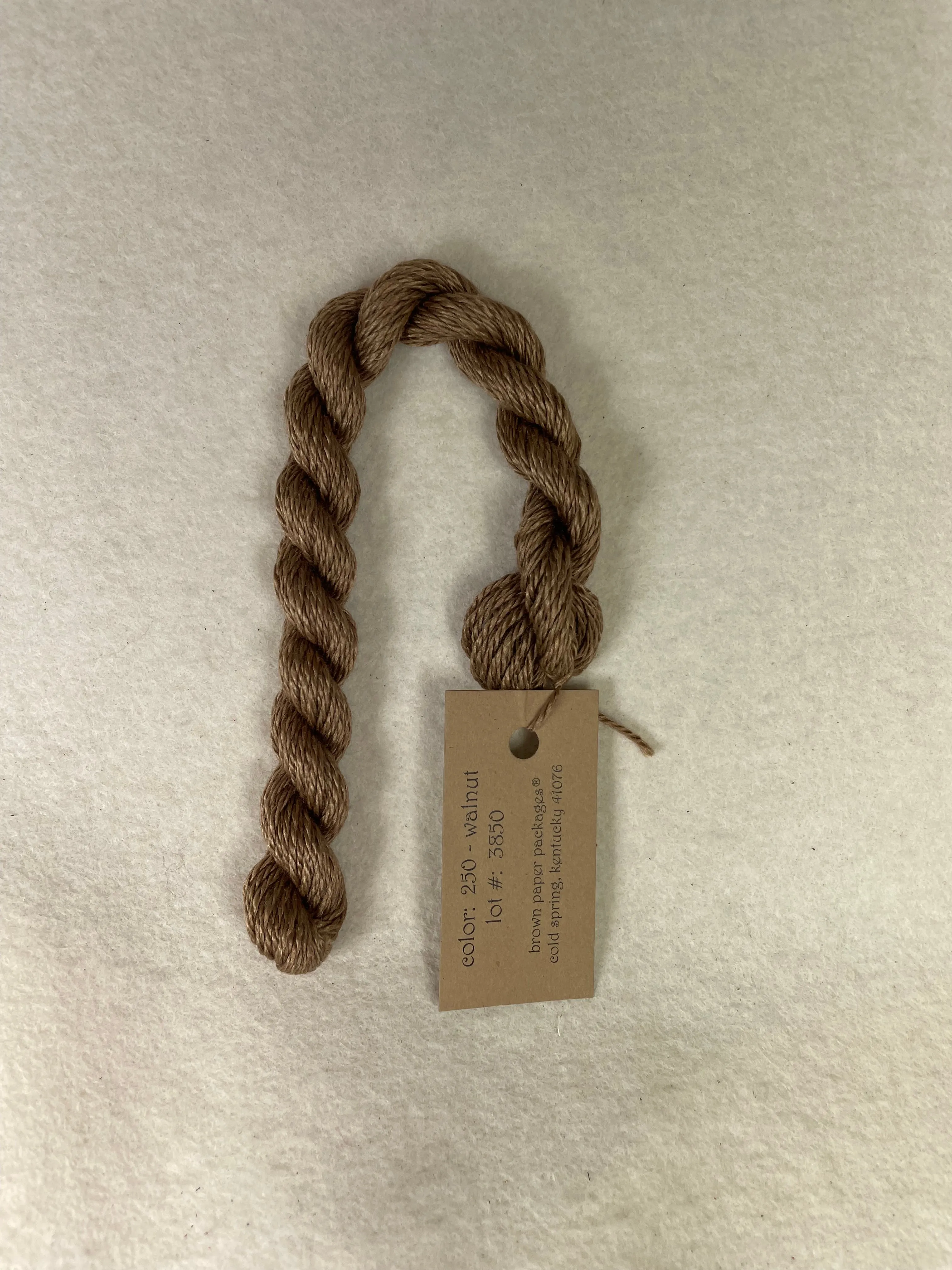 Silk & Ivory 250 Walnut
