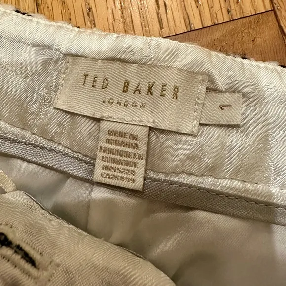 Ted Baker London Tweed Shorts Black White Pockets Size 1 Small