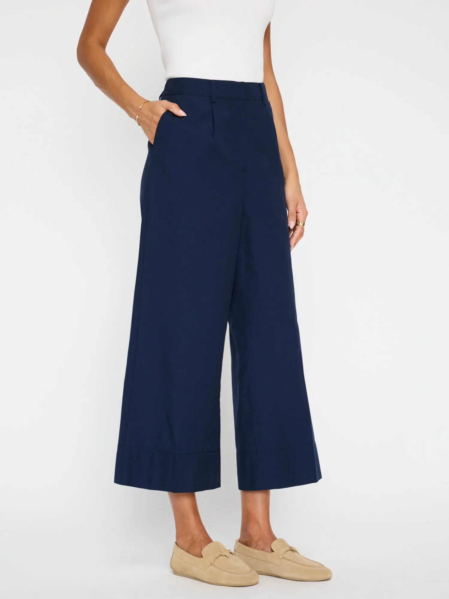 The Joya Cropped Pant - Navy