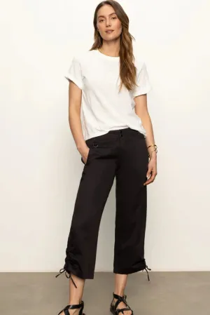 Utility Capri Pant in Black
