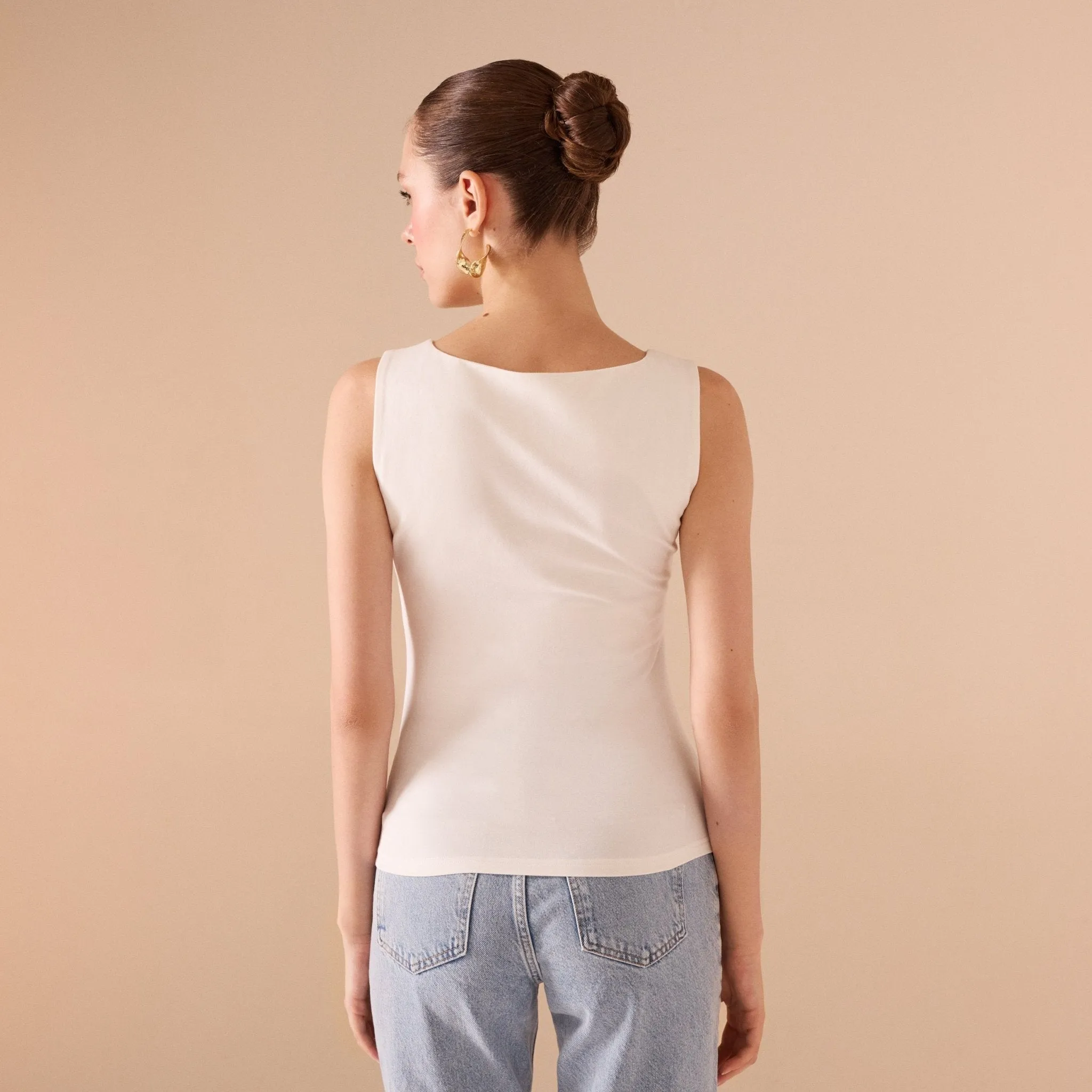 White Fitted Sleeveless Cotton Top