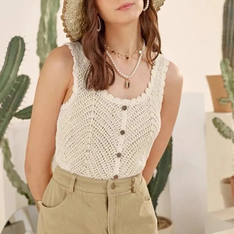 Women Sleeveless Tank Top Crochet Boho Camisole Crop Top Coconut Shell Button
