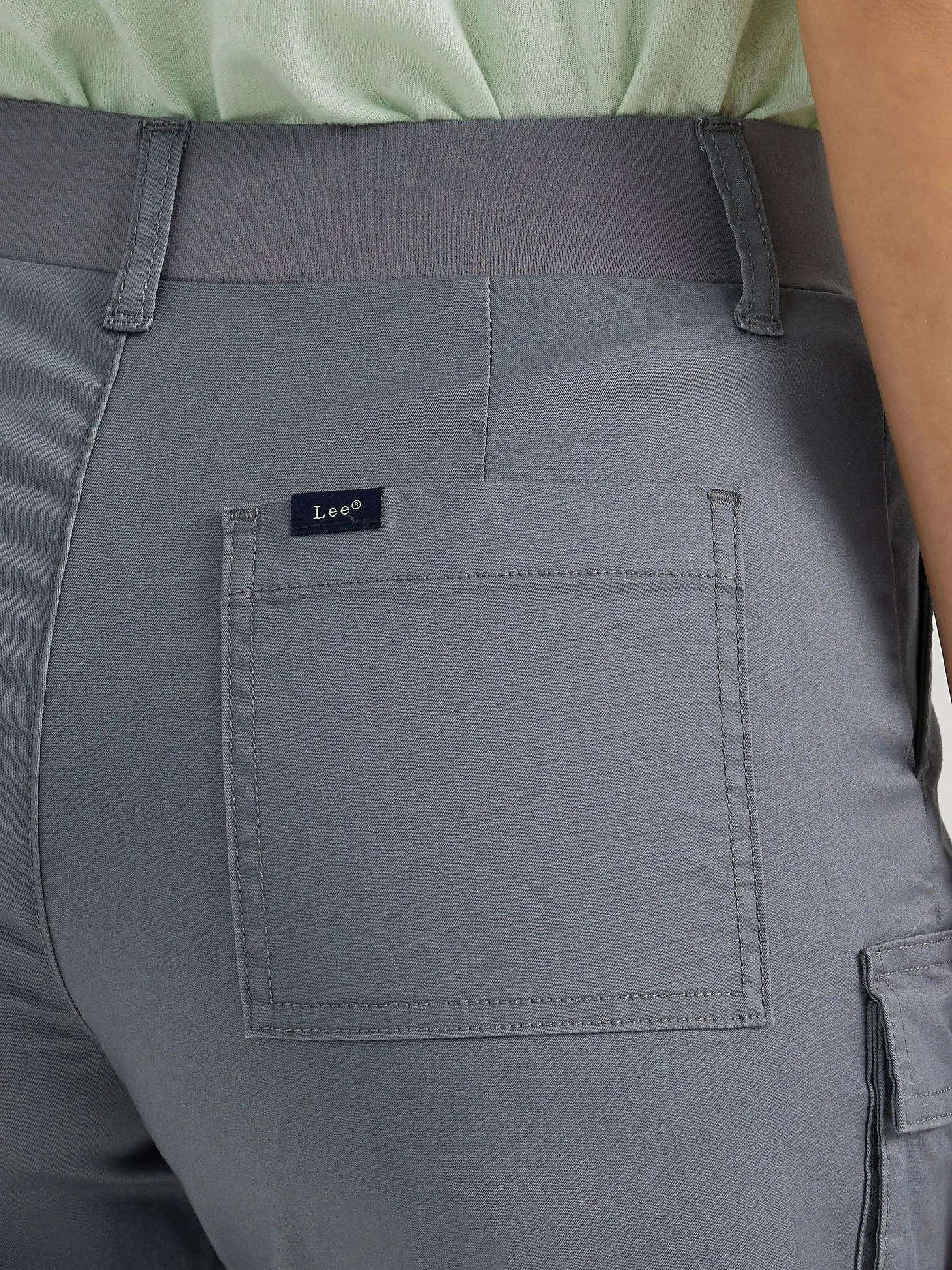 Women's Ultra Lux Comfort with Flex-to-Go Relaxed Fit Cargo Short - 112346774