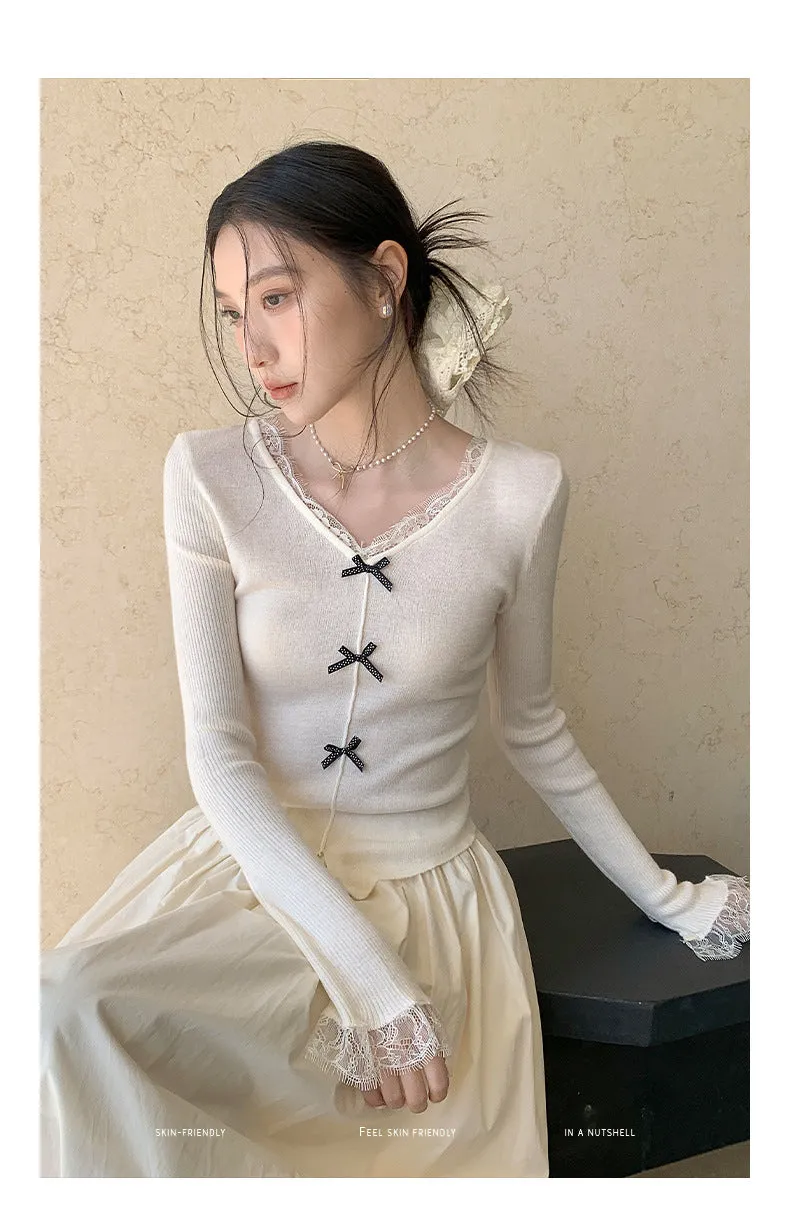Wool bow sweater
